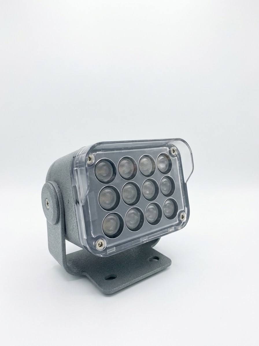 فتنك صغير خارجي للحدايق والجدران 12W · 15° · IP65